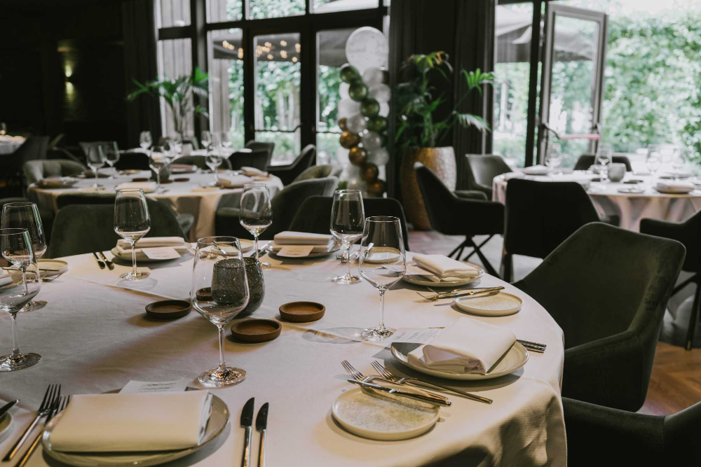 kasteel_eyckholt_trouwlocatie_bruiloft_diner